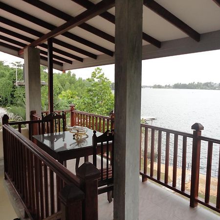 Sapara River Guest Bed and Breakfast Bentota Exterior foto