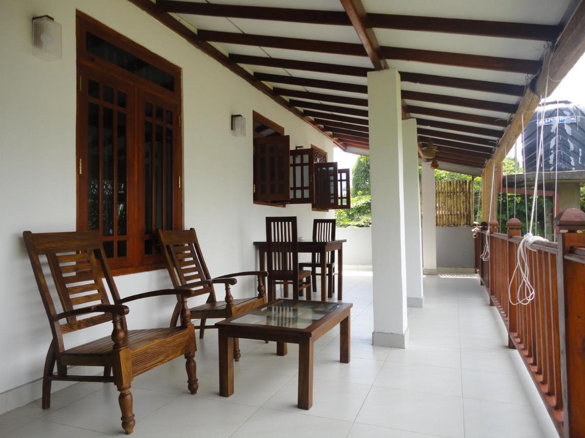 Sapara River Guest Bed and Breakfast Bentota Exterior foto