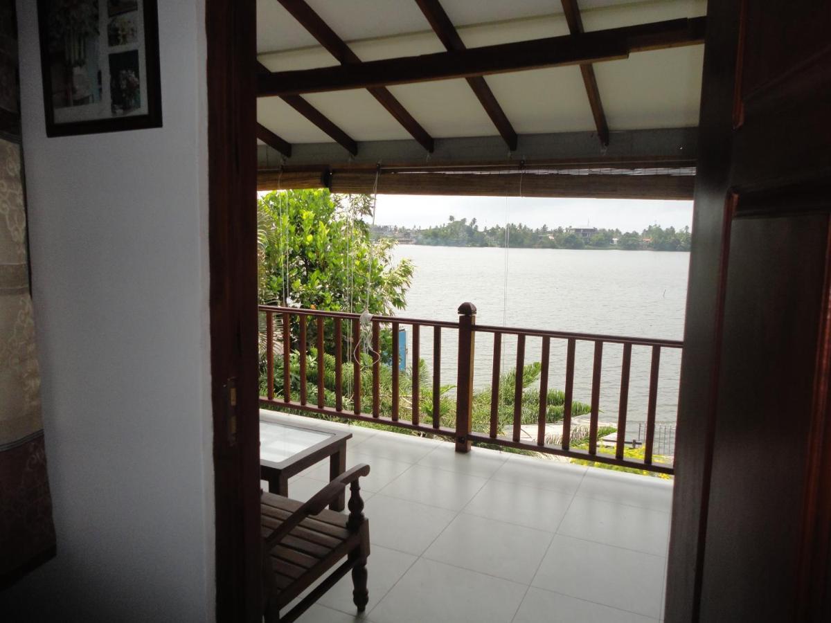 Sapara River Guest Bed and Breakfast Bentota Exterior foto