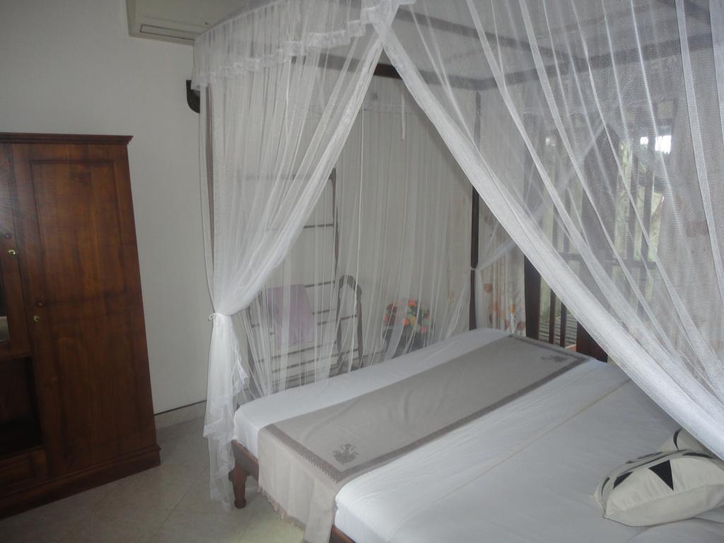 Sapara River Guest Bed and Breakfast Bentota Exterior foto